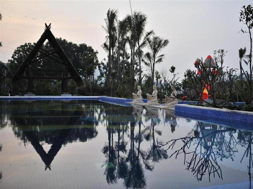 Phoenix Waterside Gloria Resort Sanya Exterior foto